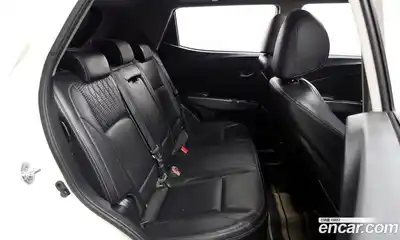 SsangYong TIBOLI 2018 1.6 Автомат в Москве № 526344, миниатюра 12