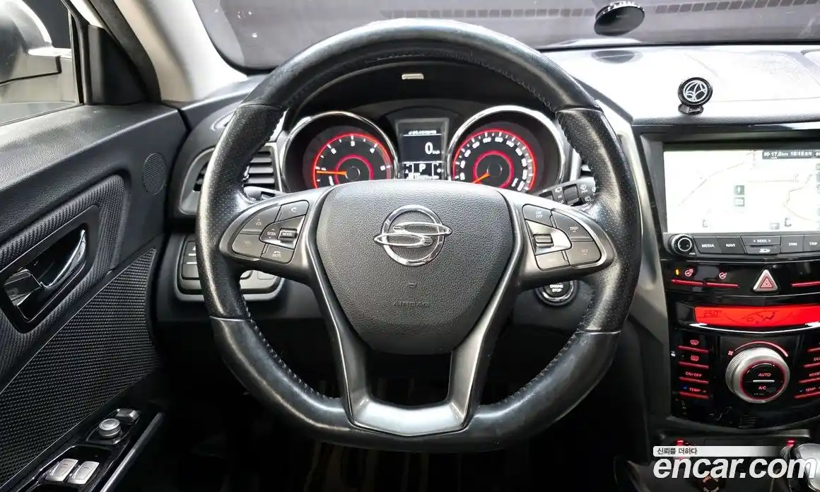 SsangYong TIBOLI 2018 1.6 Автомат в Москве № 526344, фото 13