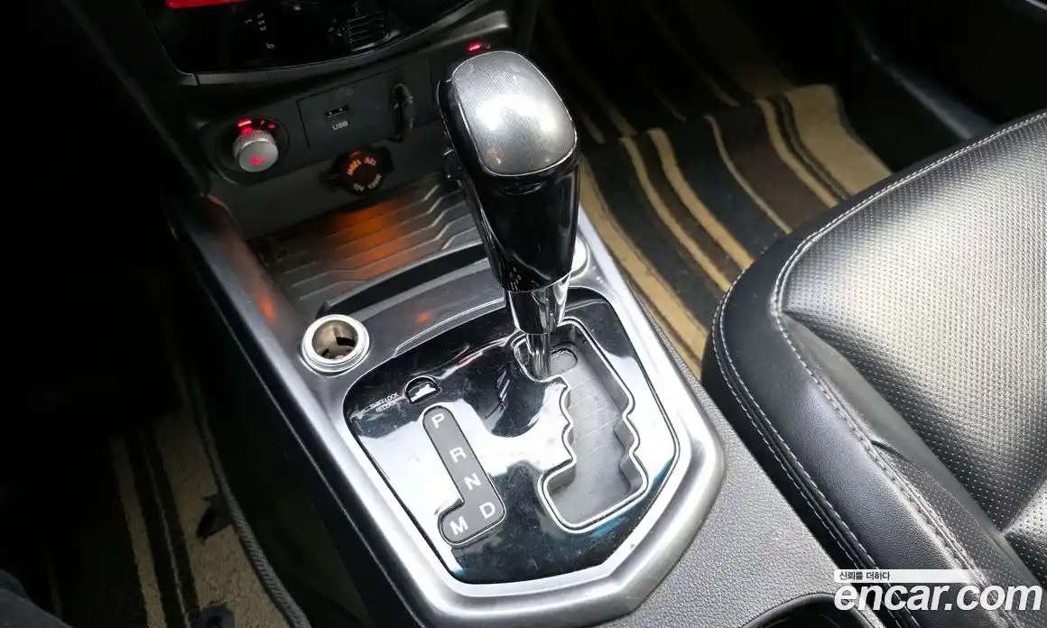 SsangYong TIBOLI 2018 1.6 Автомат в Москве № 526344, фото 9