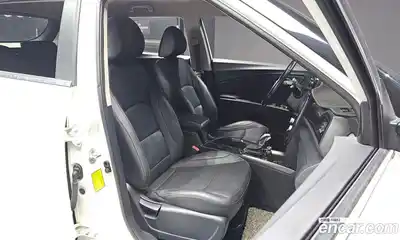 SsangYong TIBOLI 2020 1.5 Автомат в Москве № 526370, миниатюра 10