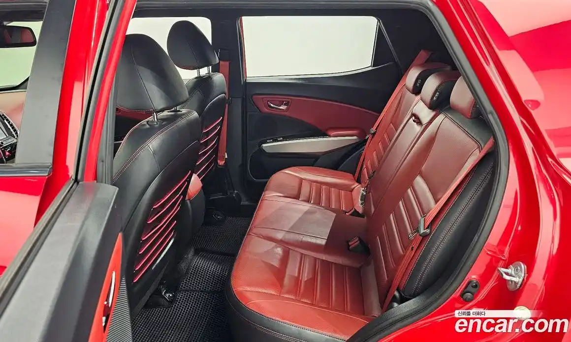 SsangYong TIBOLI 2016 1.6 Автомат в Москве № 526761, фото 12