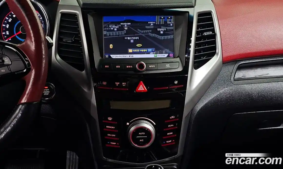 SsangYong TIBOLI 2016 1.6 Автомат в Москве № 526761, фото 14