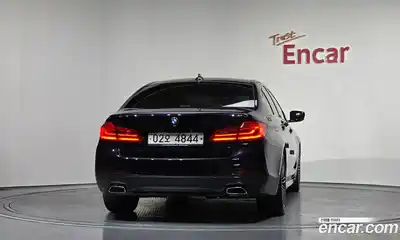 BMW 5-Series 2019 2.0 Автомат в Москве № 527261, миниатюра 4