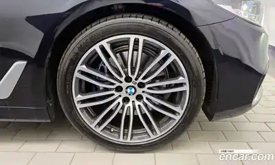 BMW 5-Series 2019 2.0 Автомат в Москве № 527261, миниатюра 5