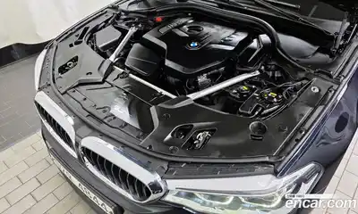 BMW 5-Series 2019 2.0 Автомат в Москве № 527261, миниатюра 6