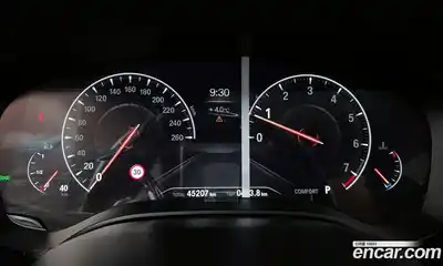 BMW 5-Series 2019 2.0 Автомат в Москве № 527261, миниатюра 8