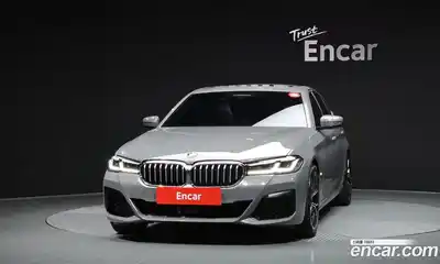 BMW 5-Series 2022 2.0 Автомат в Москве № 527706, миниатюра 3