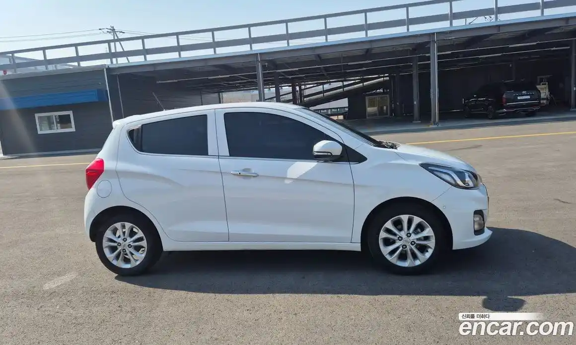 Chevrolet Spark 2020 1.0 Автомат в Москве № 527830, фото 4