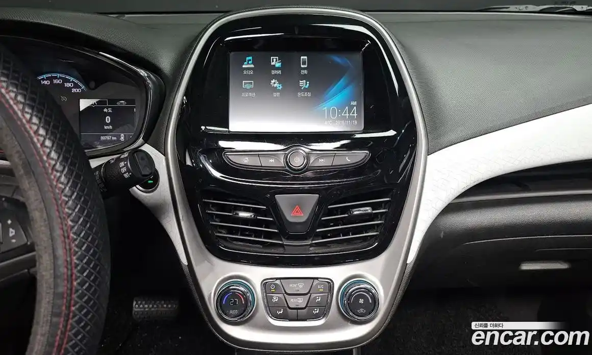 Chevrolet Spark 2016 1.0 Автомат в Москве № 527983, фото 14