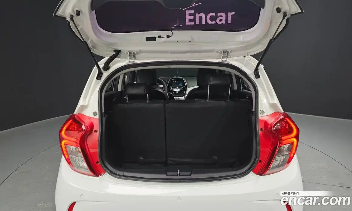 Chevrolet Spark 2016 1.0 Автомат в Москве № 527983, фото 20