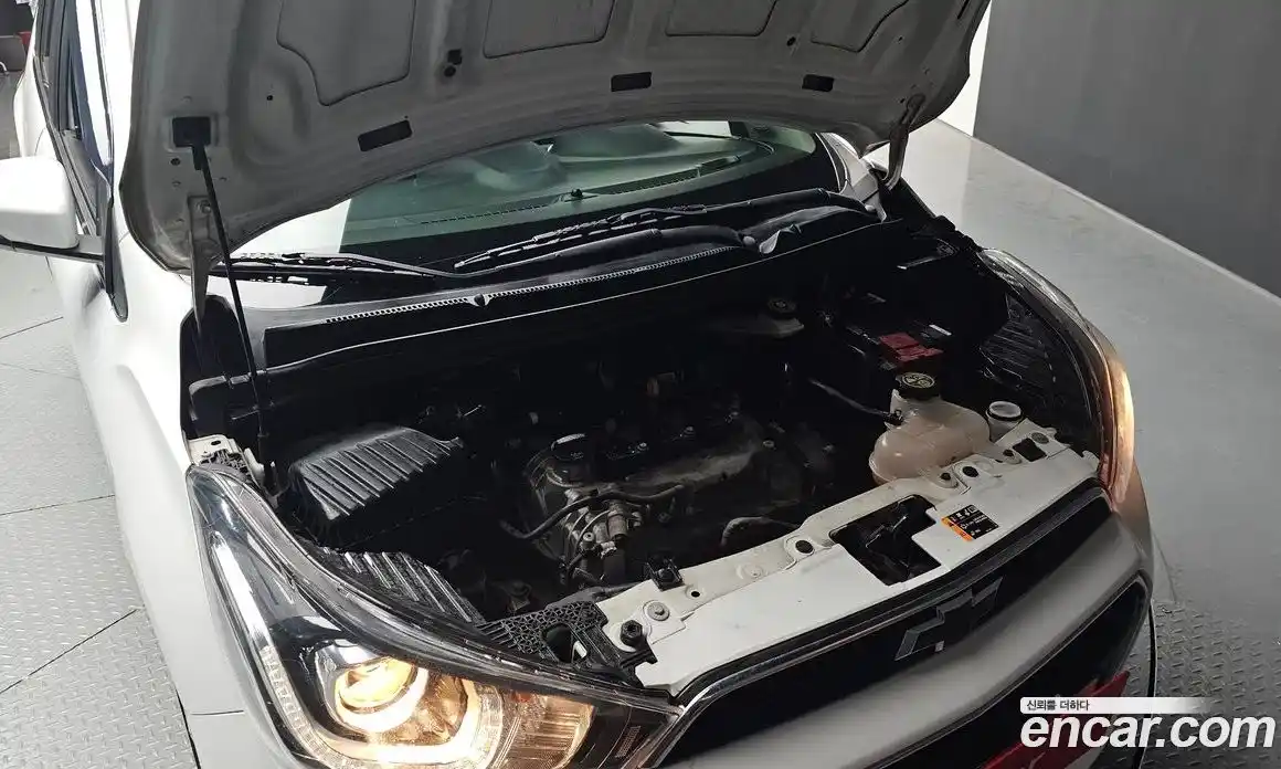 Chevrolet Spark 2016 1.0 Автомат в Москве № 527983, фото 6