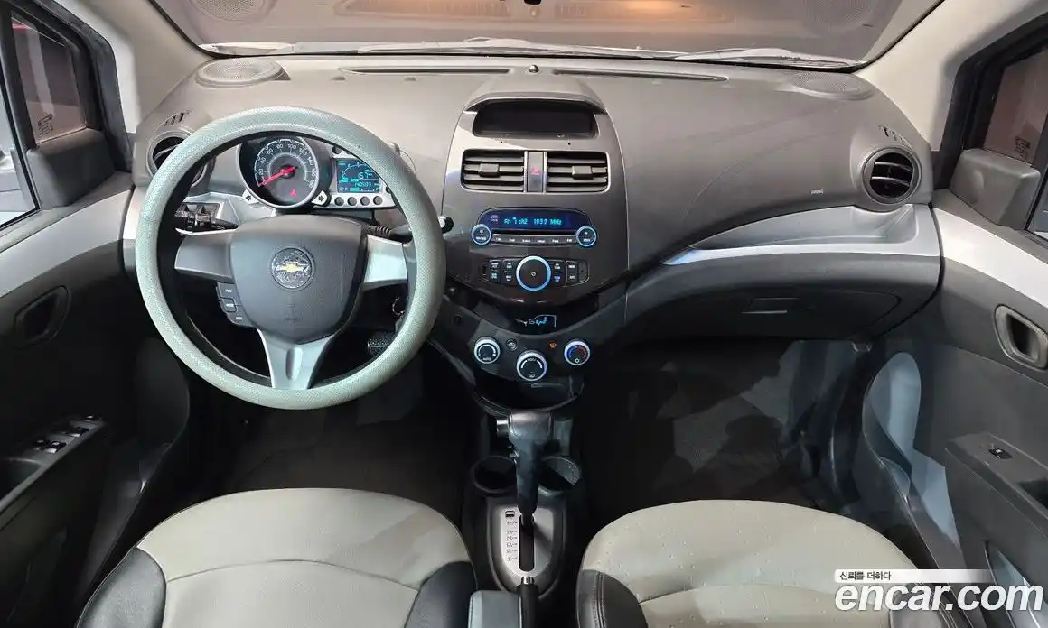 Chevrolet Spark 2012 1.0 Автомат в Москве № 528603, фото 7