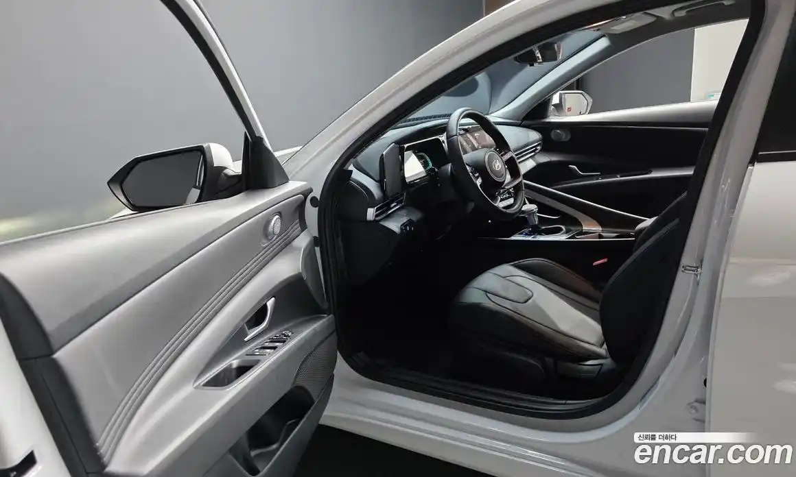 Hyundai Avante 2026 1.6 Автомат в Москве № 529345, фото 10