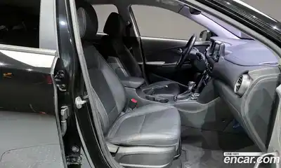 Hyundai Kona 2019 1.6 Автомат в Москве № 529977, миниатюра 11