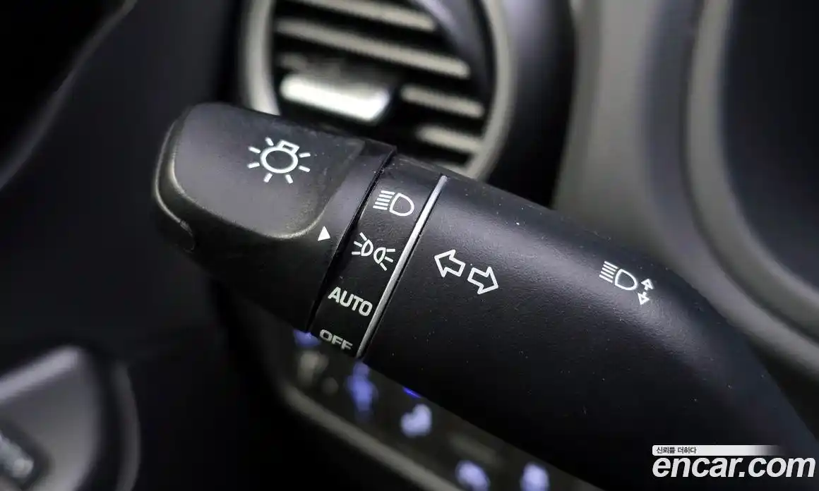 Hyundai Kona 2019 1.6 Автомат в Москве № 529977, фото 19