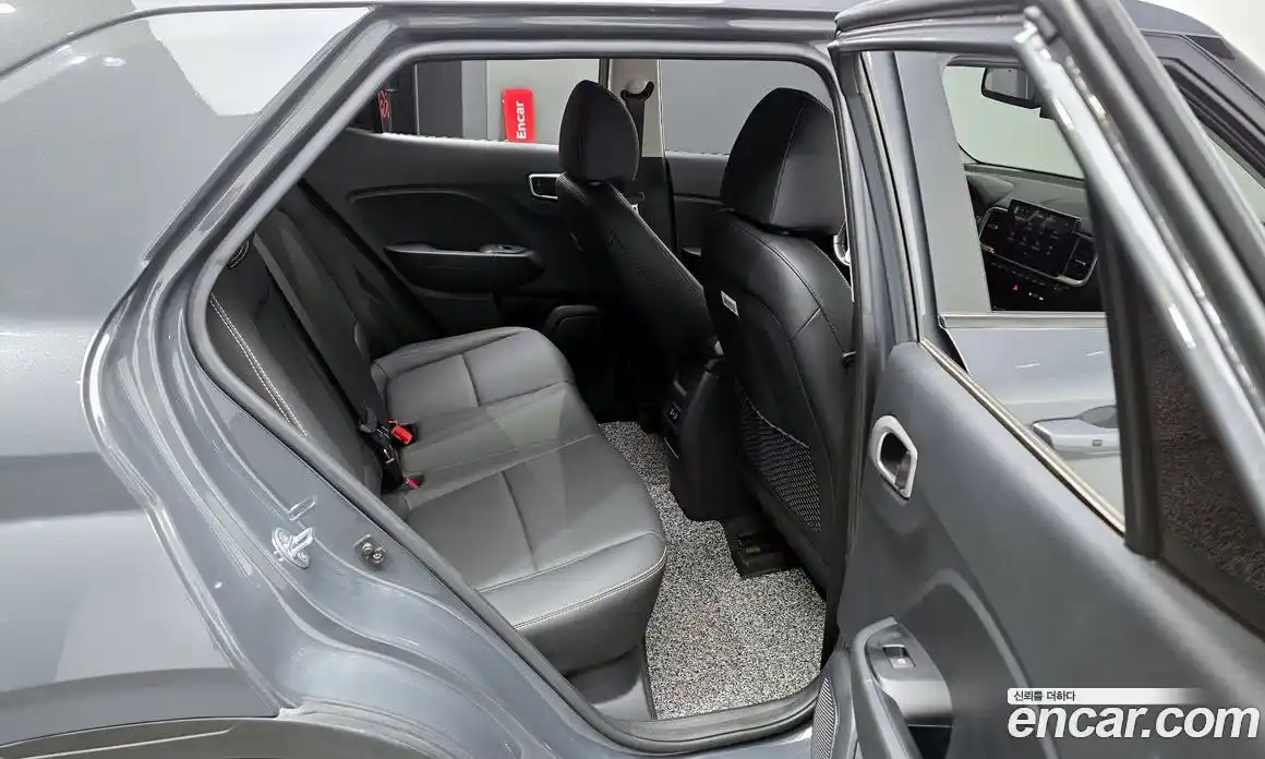 Hyundai Venue 2023 1.6 Автомат в Москве № 530061, фото 12