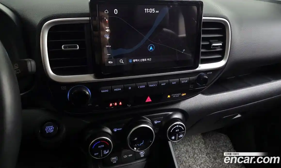 Hyundai Venue 2023 1.6 Автомат в Москве № 530061, фото 14