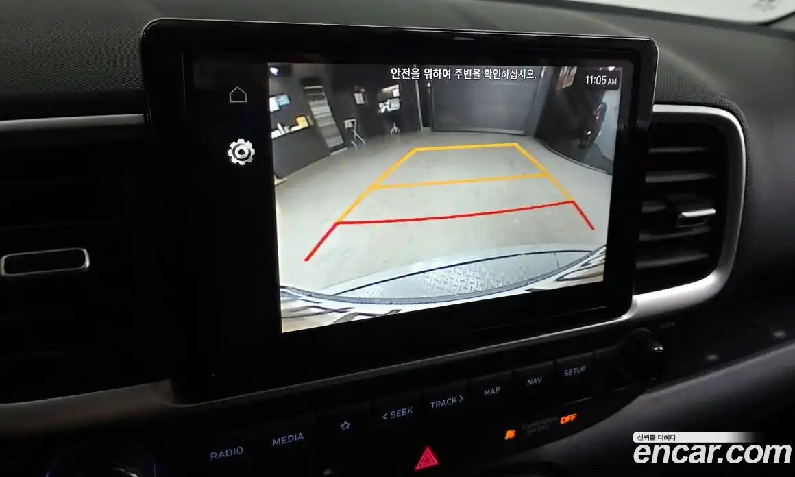 Hyundai Venue 2023 1.6 Автомат в Москве № 530061, фото 16