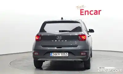 Hyundai Venue 2023 1.6 Автомат в Москве № 530061, миниатюра 4