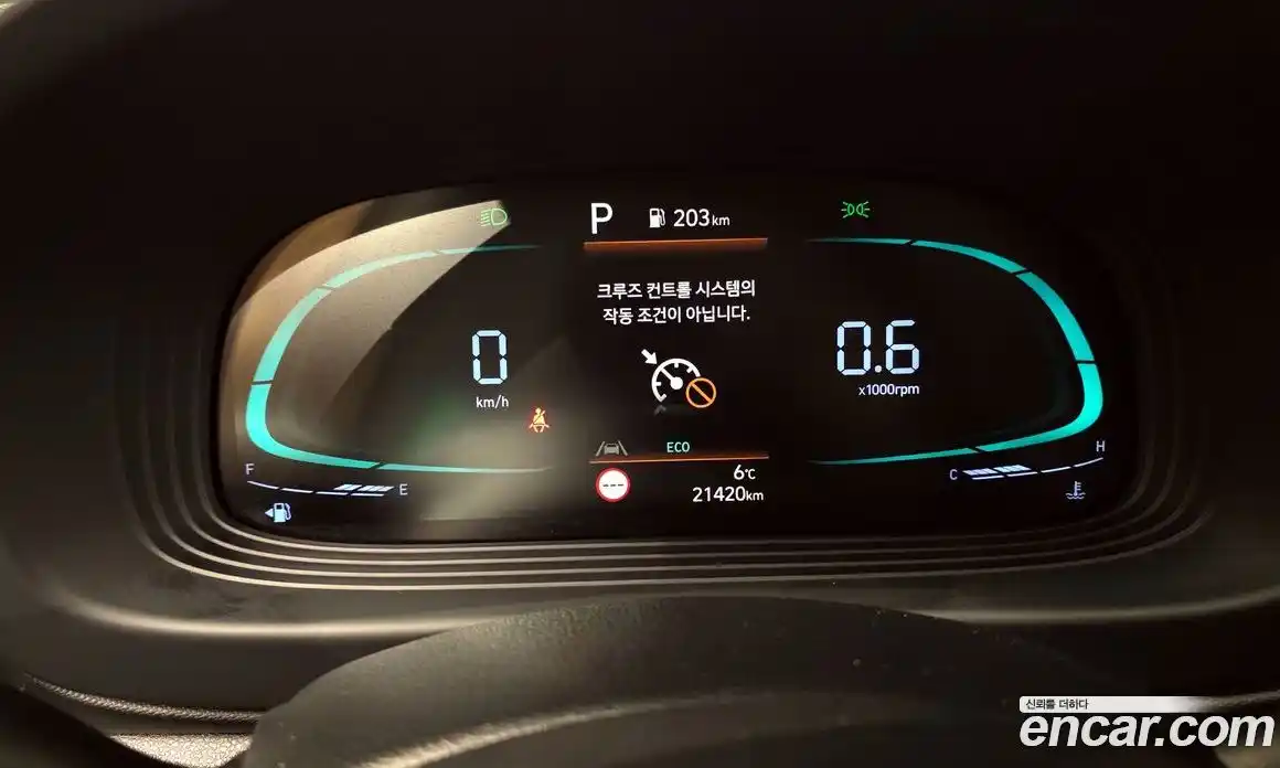 Hyundai Venue 2023 1.6 Автомат в Москве № 530061, фото 8