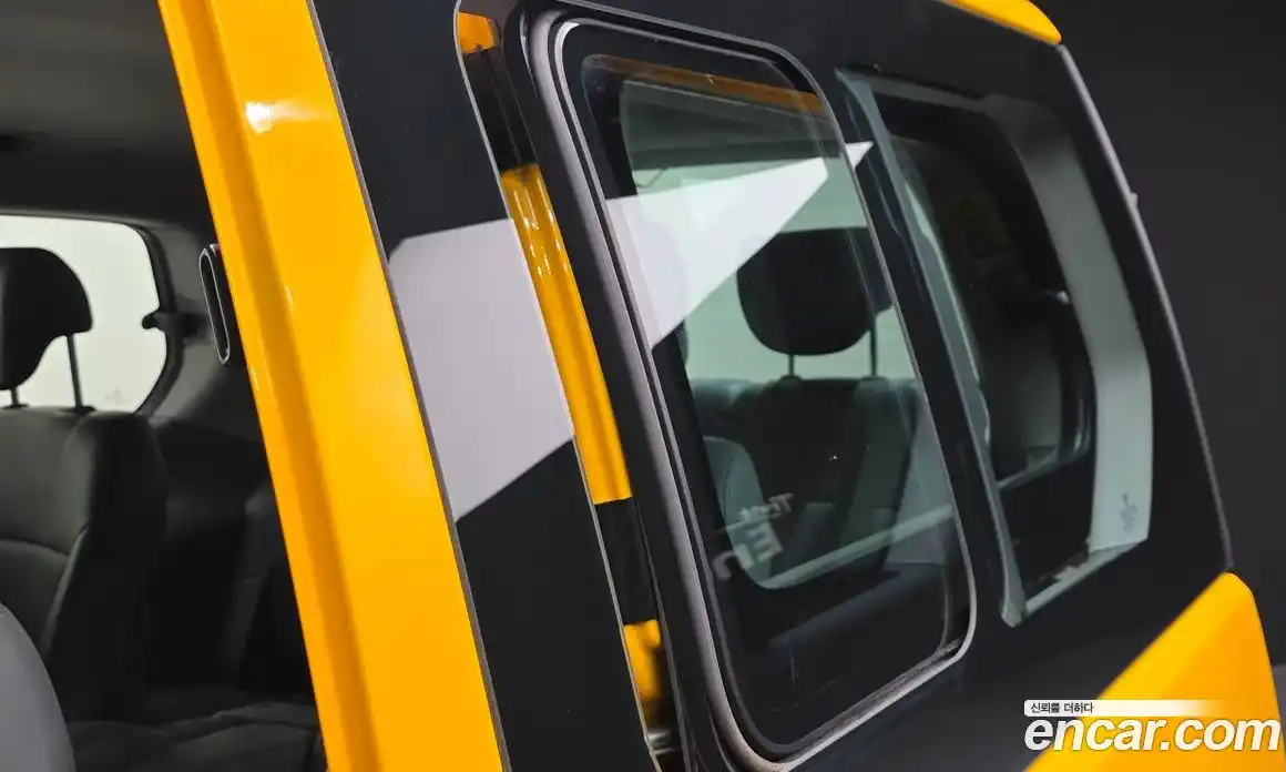 Hyundai Starex 2020 2.4 Автомат в Москве № 530205, фото 18