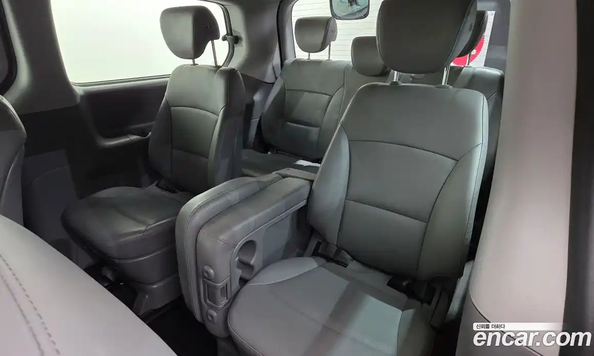 Hyundai Starex 2020 2.4 Автомат в Москве № 530205, фото 19