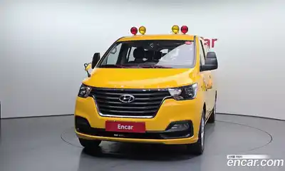 Hyundai Starex 2020 2.4 Автомат в Москве № 530205, миниатюра 3