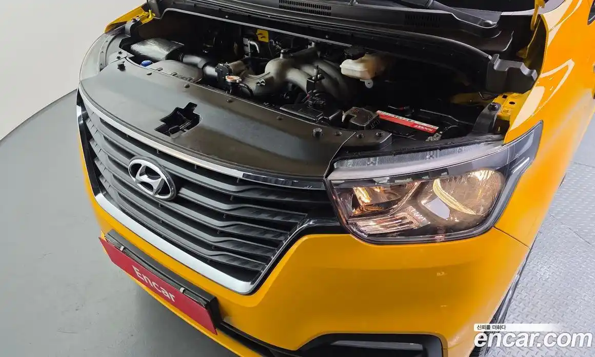 Hyundai Starex 2020 2.4 Автомат в Москве № 530205, фото 6