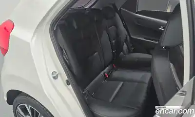 Kia Morning 2023 1.0 Автомат в Москве № 532818, миниатюра 12