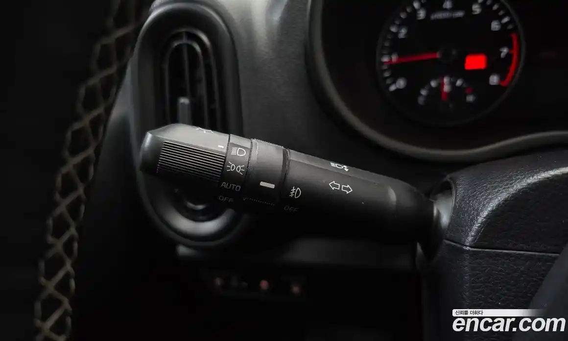 Kia Morning 2023 1.0 Автомат в Москве № 532818, фото 19