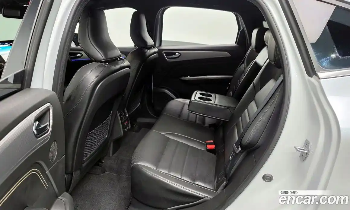 Renault Arkana 2025 1.6 Автомат в Москве № 533305, фото 12