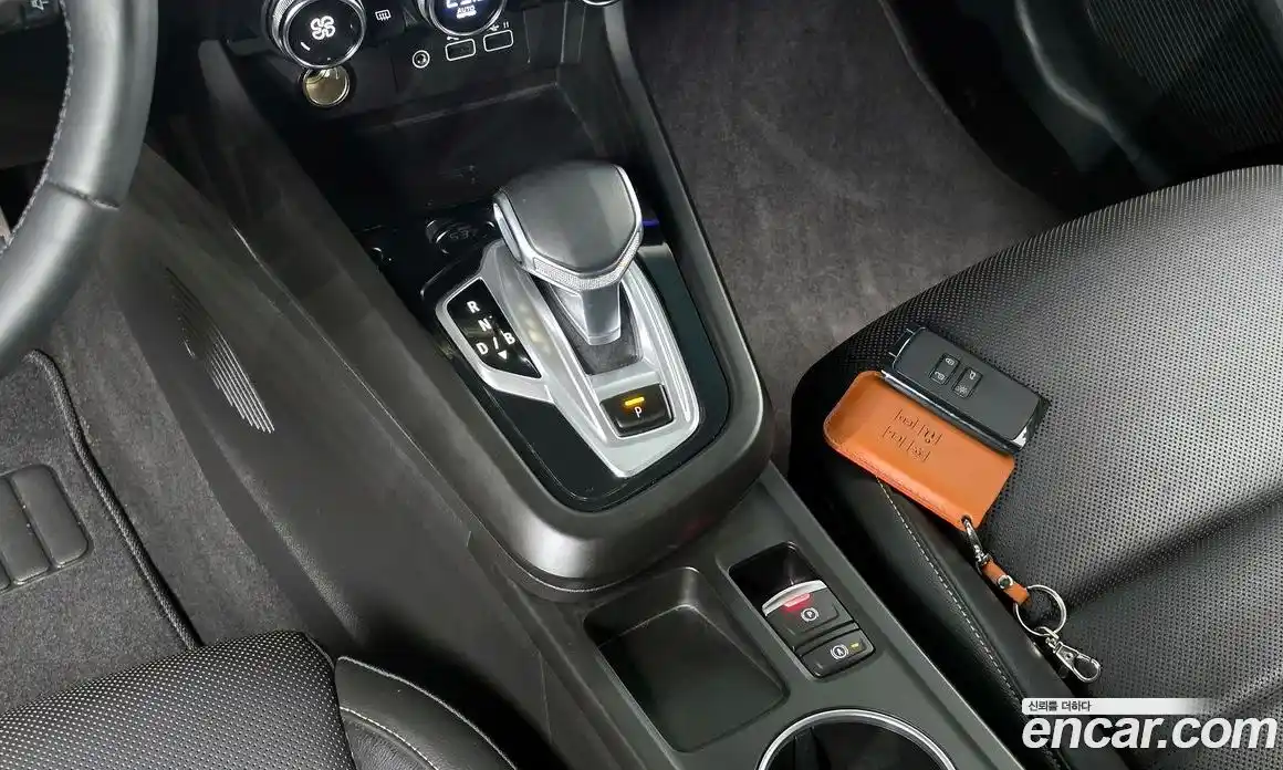 Renault Arkana 2025 1.6 Автомат в Москве № 533305, фото 9