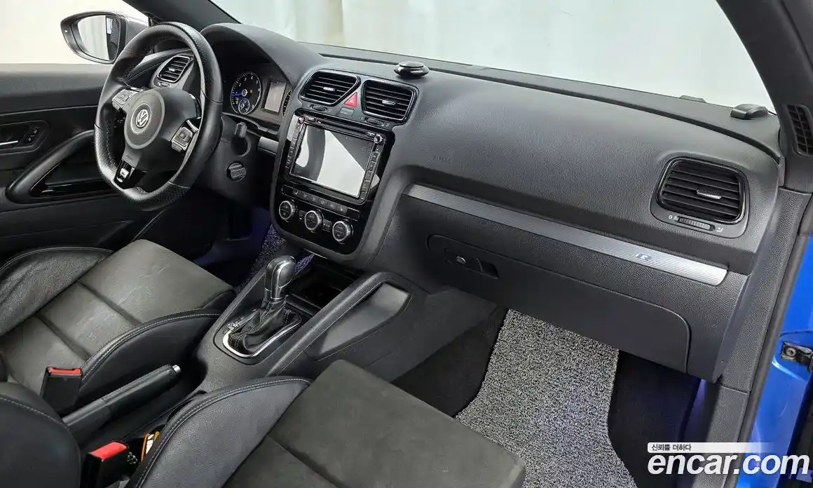 Volkswagen Scirocco 2013 2.0 Автомат в Москве № 533463, фото 7