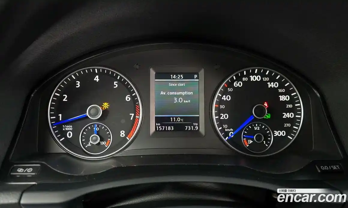 Volkswagen Scirocco 2013 2.0 Автомат в Москве № 533463, фото 8