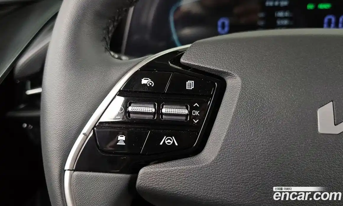 Kia Niro 2022 1.6 Автомат в Москве № 534417, фото 18