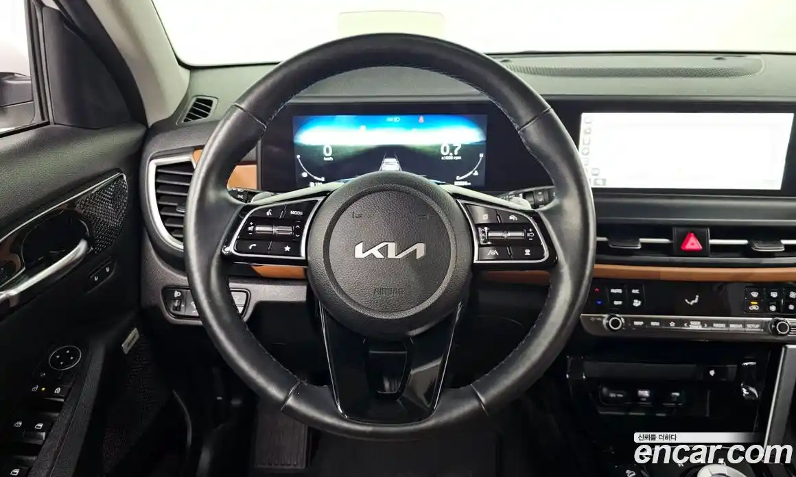 Kia Seltos 2023 1.6 Автомат в Москве № 534437, фото 13