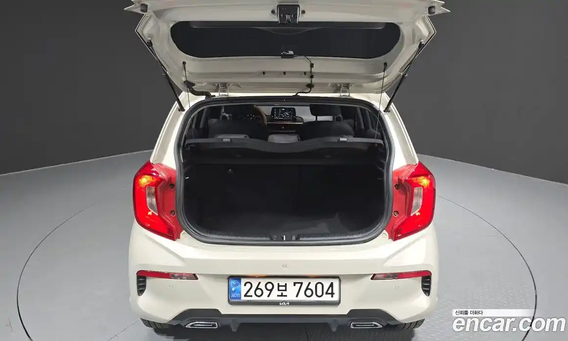 Kia Morning 2021 1.0 Автомат в Москве № 535303, фото 20