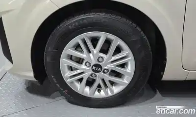 Kia Morning 2021 1.0 Автомат в Москве № 535303, миниатюра 5