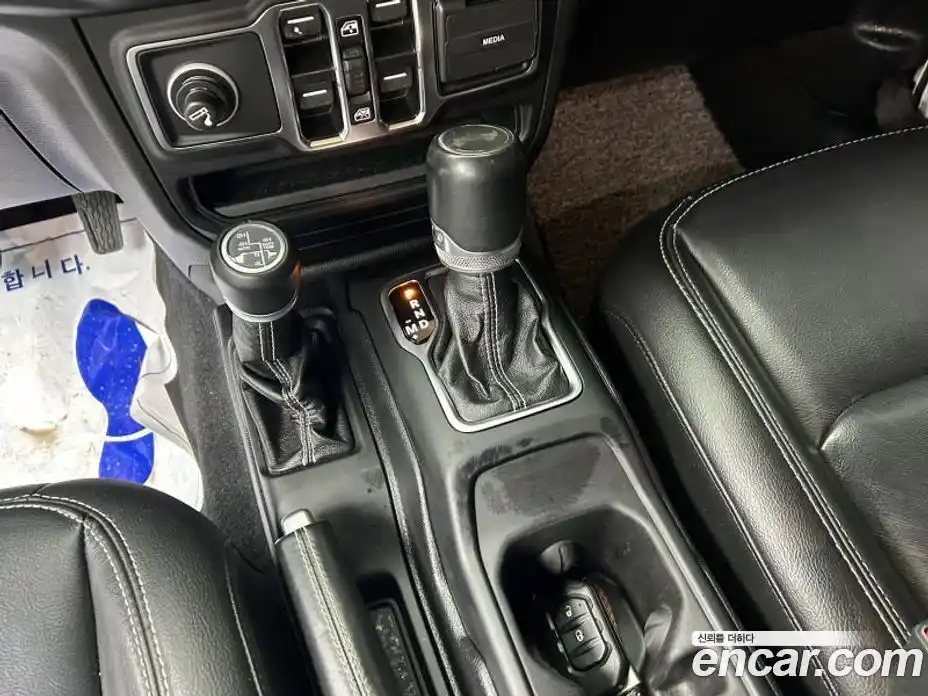 Jeep Wrangler 2021 2.0 Автомат в Москве № 535332, фото 14