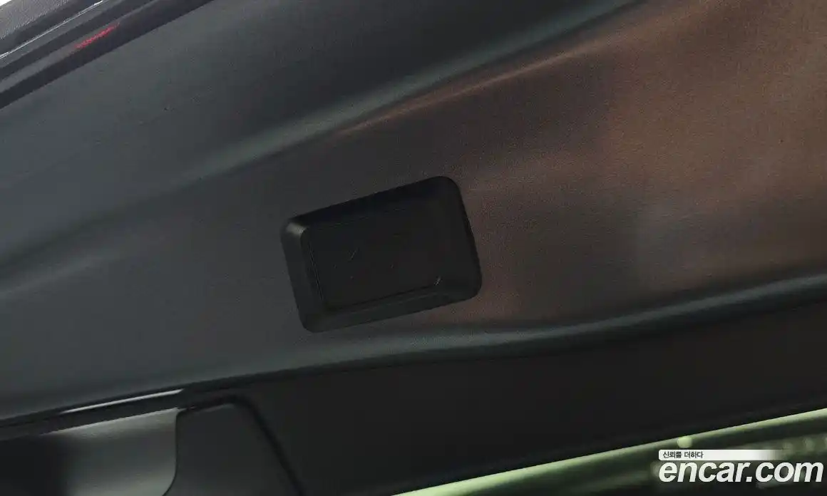 Toyota RAV4 2021 2.5 Автомат в Москве № 535660, фото 19