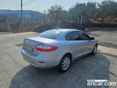 Renault SM3 2011 1.6 Автомат в Москве № 536907, миниатюра 5