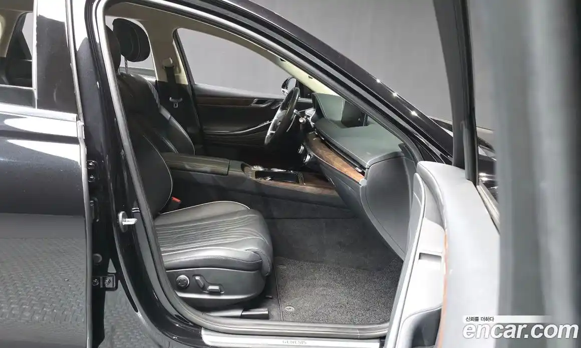 Genesis G80 2021 2.5 Автомат в Москве № 537063, фото 11