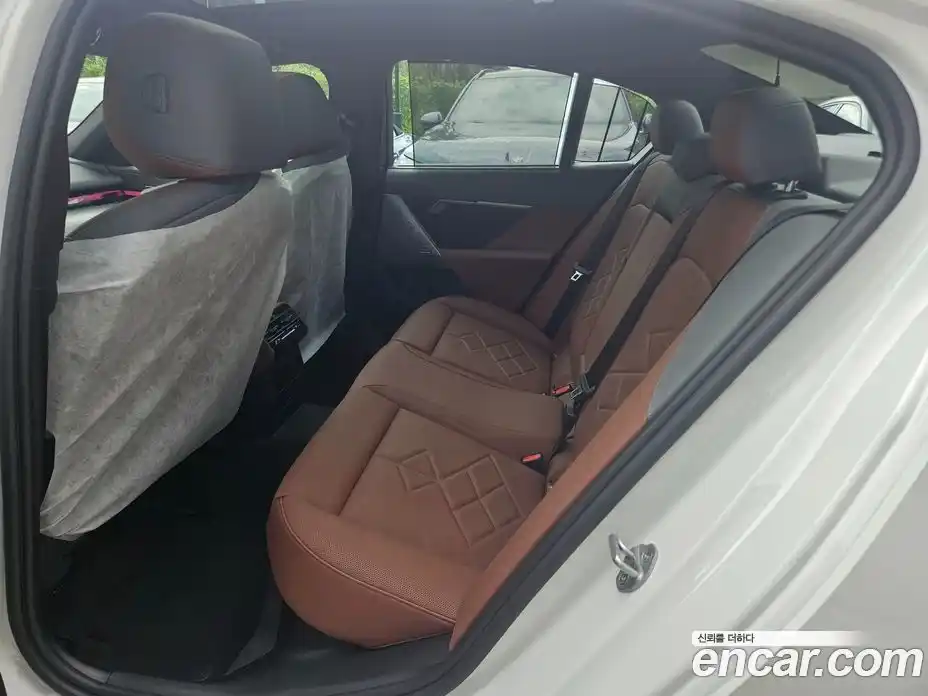 BMW 5-Series 2026 2.0 Автомат в Москве № 537552, фото 6