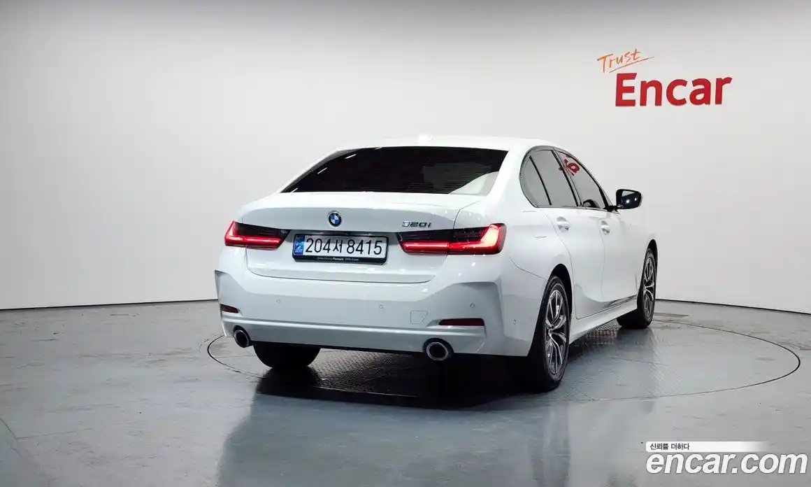 BMW 3-Series 2024 2.0 Автомат в Москве № 538016, фото 4