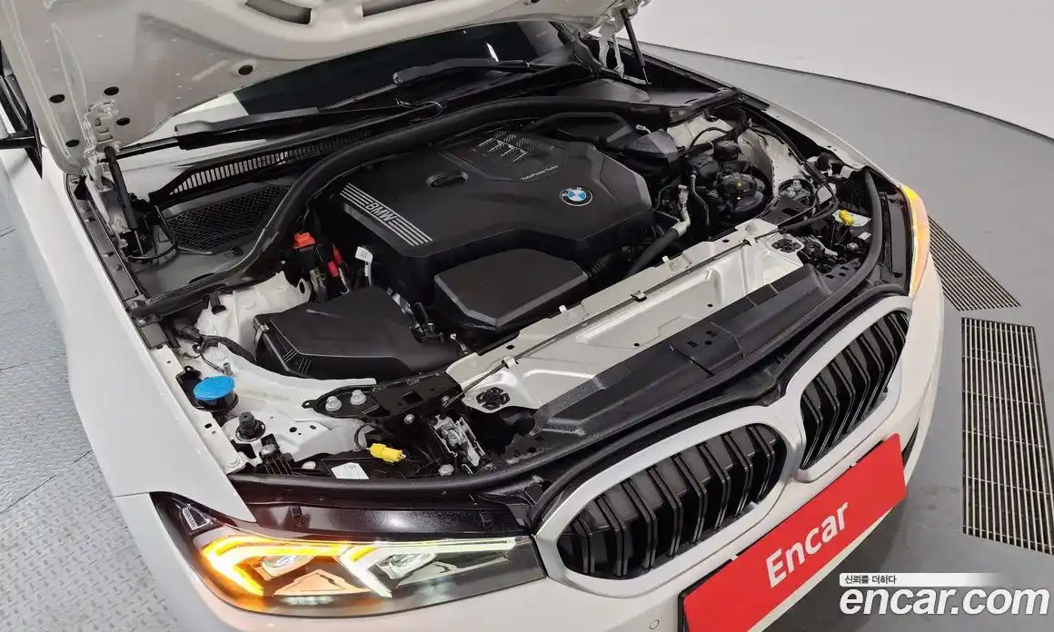 BMW 3-Series 2024 2.0 Автомат в Москве № 538016, фото 6