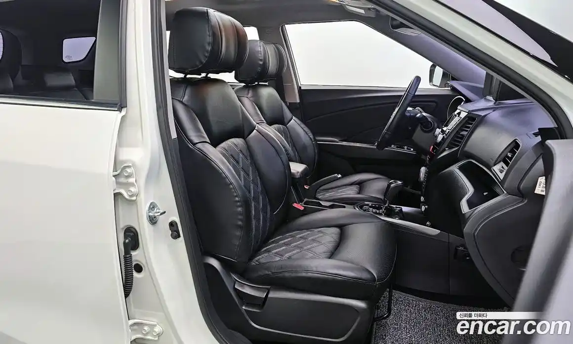 SsangYong TIBOLI 2017 1.6 Автомат в Москве № 538658, фото 10