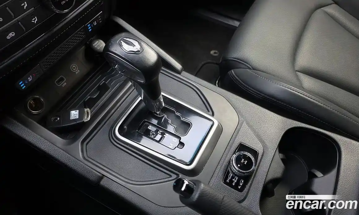 SsangYong Rexton 2019 2.2 Автомат в Москве № 539133, фото 9