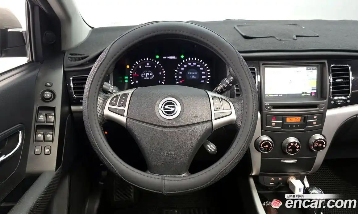 SsangYong Korando 2013 2.0 Автомат в Москве № 539502, фото 13
