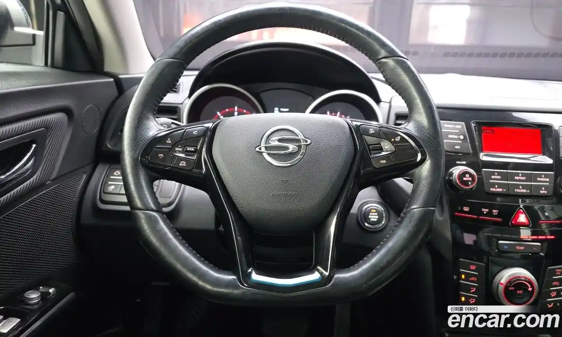 SsangYong TIBOLI 2016 1.6 Автомат в Москве № 539607, фото 13