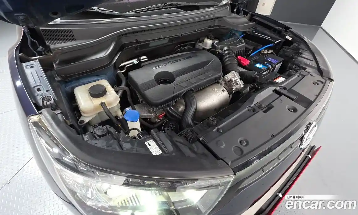 SsangYong TIBOLI 2016 1.6 Автомат в Москве № 539607, фото 6